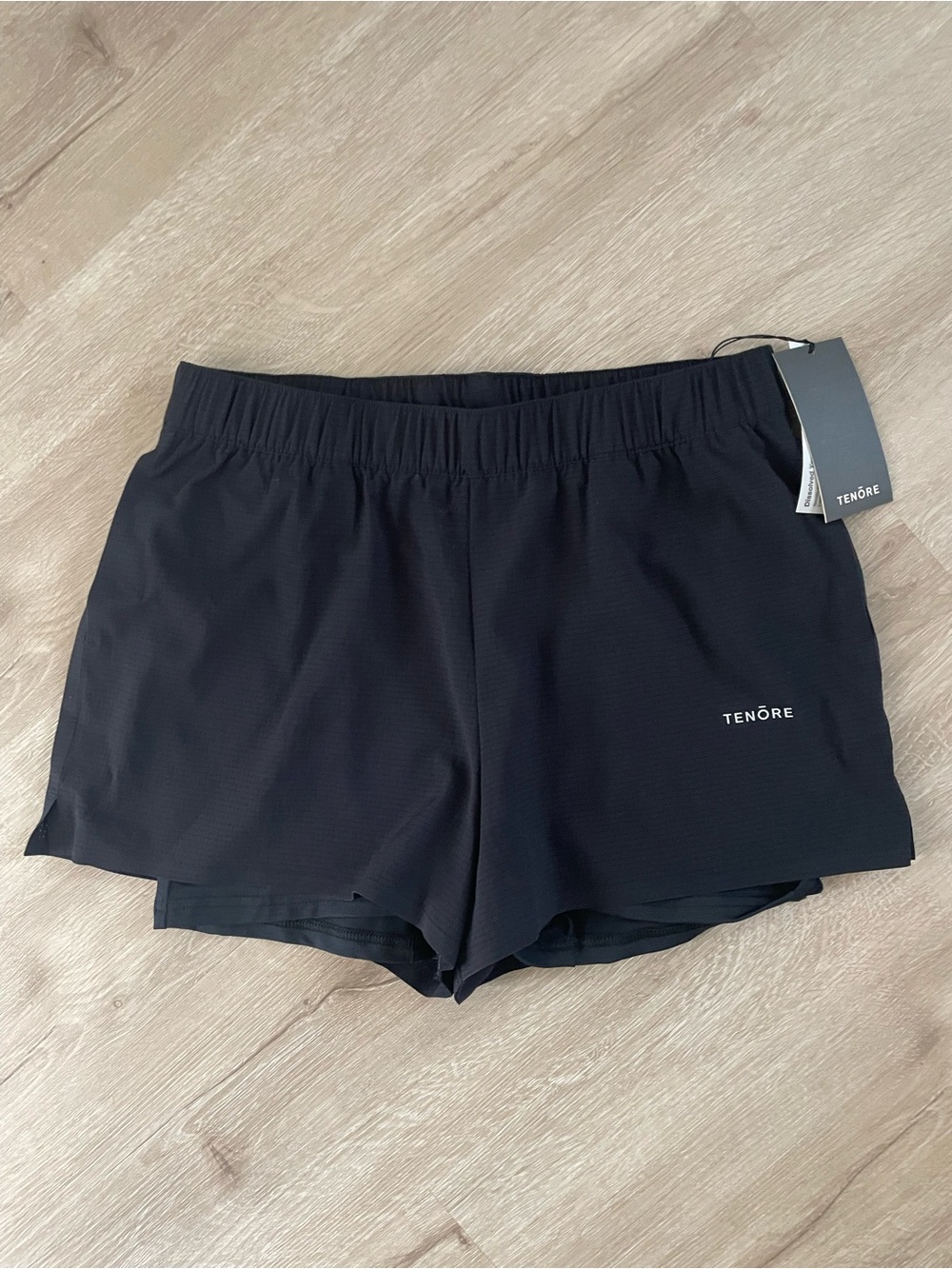 NWT Tenore Women’s Black Athletic Short with Built in Compression Short Size S